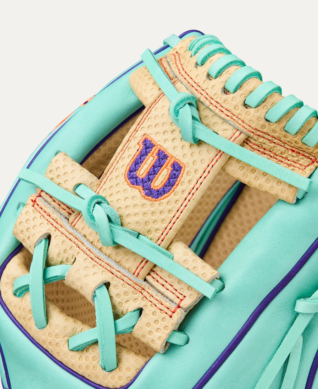 Winter 2025 A2000 SC1786 11.5” Infield Baseball Glove