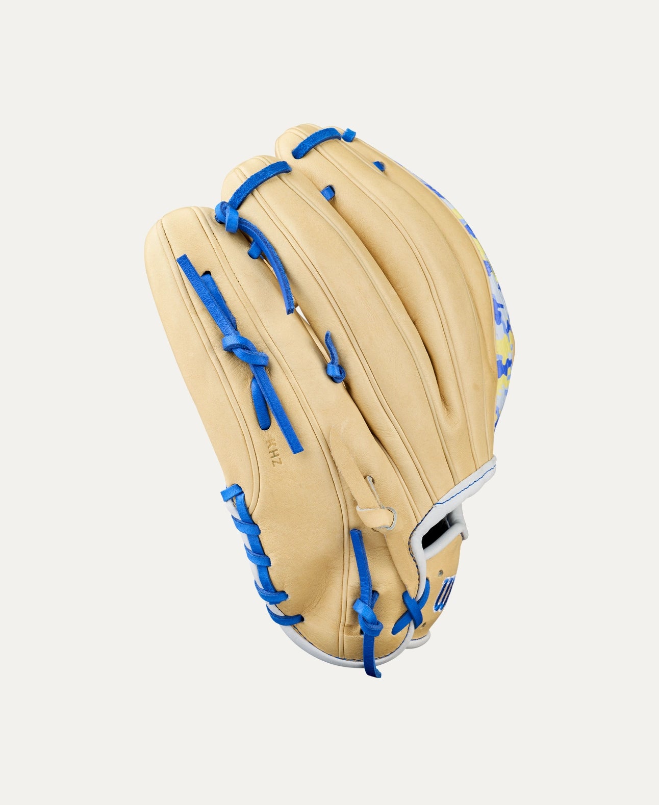 Winter 2025 Bobby Witt Jr. A2000 BWJ7 GM 11.75” Infield Baseball Glove